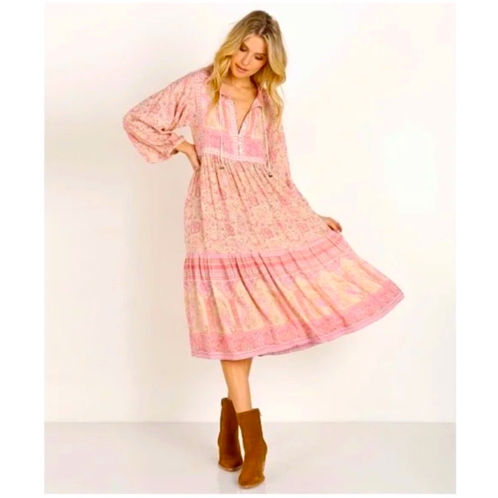 Spell & The Gypsy Collective Poinciana Midi dress in Pink - Picture 3 of 15